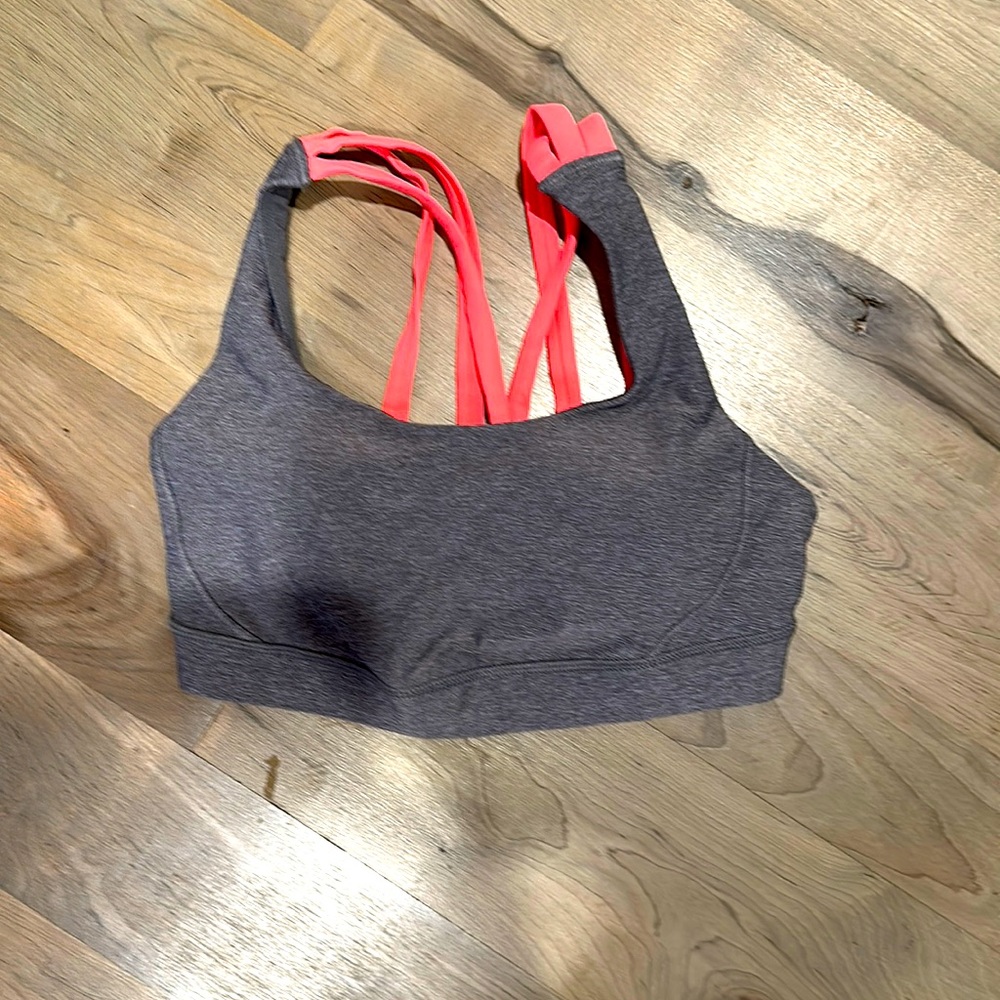 Lululemon strappy sports bra